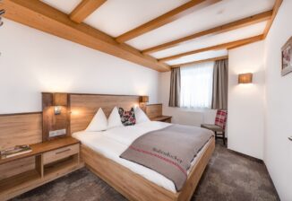Schlafzimmer/sleeping room