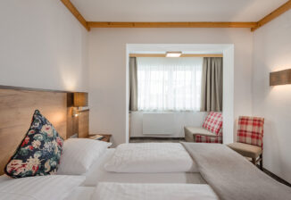 Schlafzimmer/sleeping room