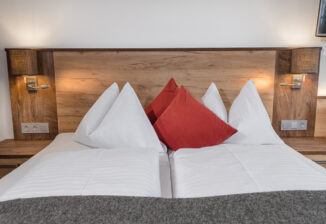 Wohn-Schlafzimmer/ living-sleeping room